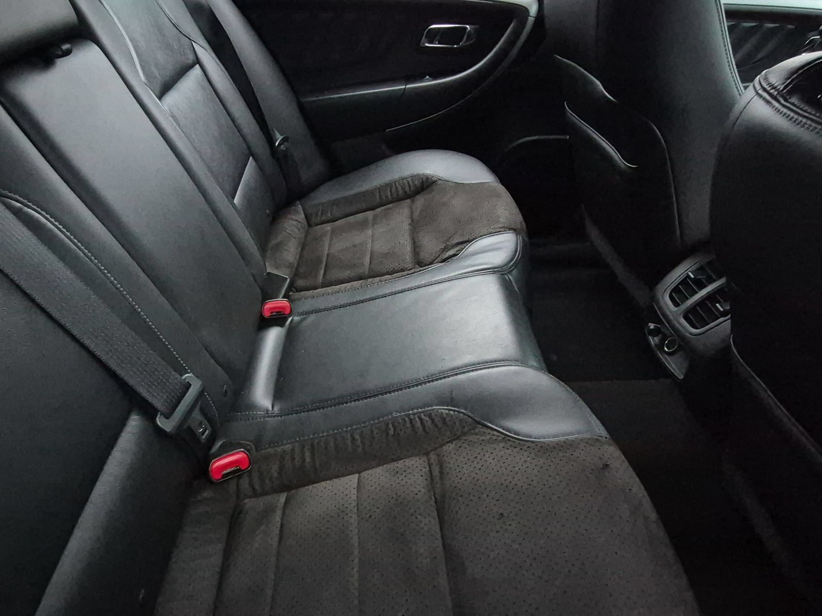 Used 2016 Ford Taurus SEL w/ Equipment Group 201A AWD/4WD image 20