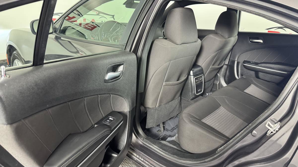 Used 2023 Dodge Charger SXT RWD image 22