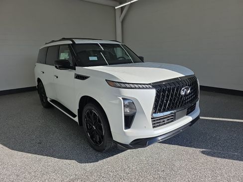 New 2026 INFINITI QX80 4WD w/ Sport Exterior Package image 7