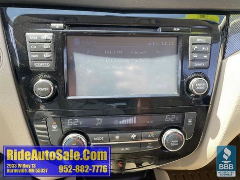 Used 2015 Nissan Rogue SL w/ SL Premium Package AWD/4WD image 18