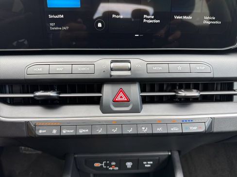 New 2026 Kia K4 FWD image 14