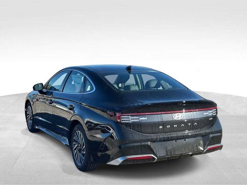 New 2026 Hyundai Sonata Limited image 3
