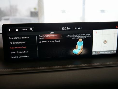 Used 2021 Genesis GV80 2.5T w/ Prestige Package 04 image 42