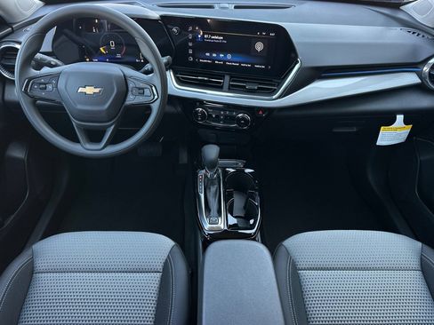 New 2026 Chevrolet Trax LT FWD image 13