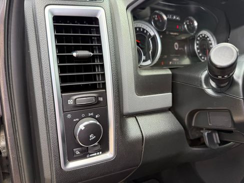 Used 2017 RAM 1500 Big Horn AWD/4WD image 14