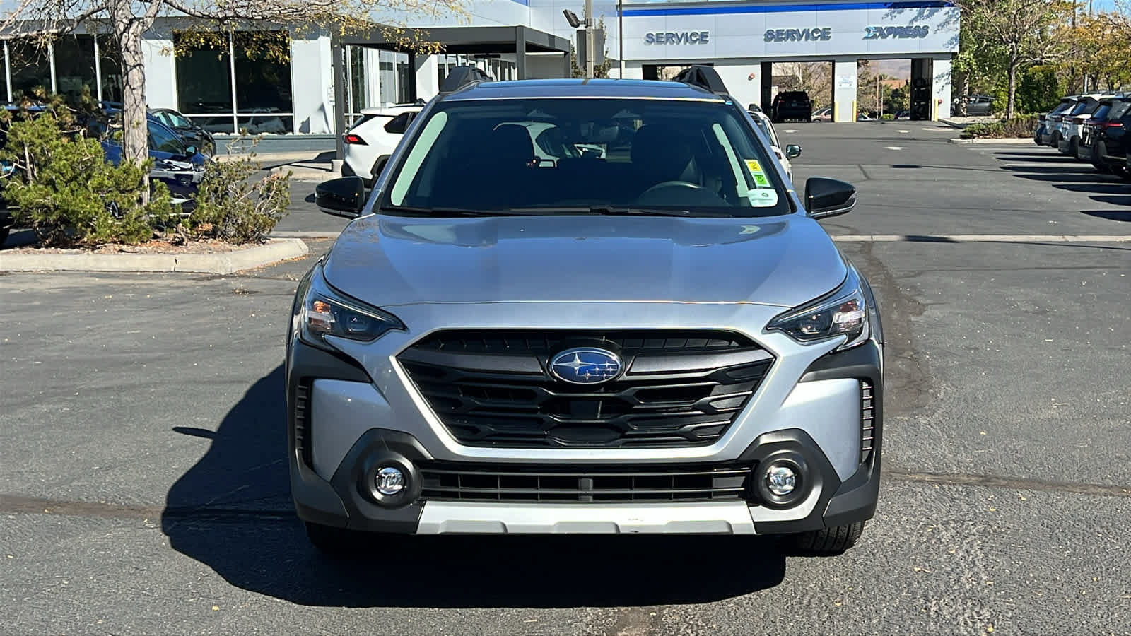 Certified 2025 Subaru Outback Limited AWD/4WD image 3