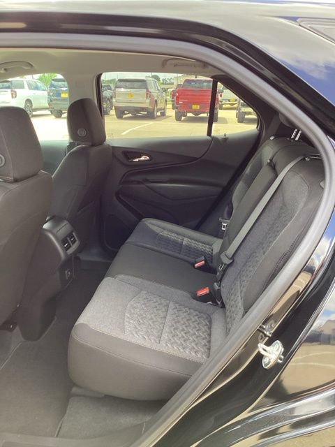 Used 2024 Chevrolet Equinox LT AWD/4WD image 8