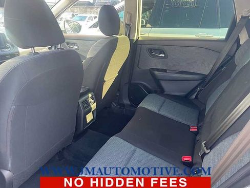 Used 2023 Nissan Rogue SV AWD/4WD image 3