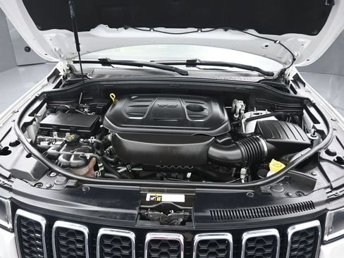 Used 2020 Jeep Grand Cherokee Limited w/ Luxury Group II AWD/4WD image 52