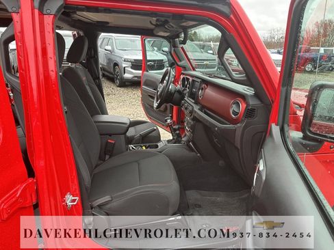 Used 2019 Jeep Wrangler Unlimited Rubicon w/ Dual Top Group image 21