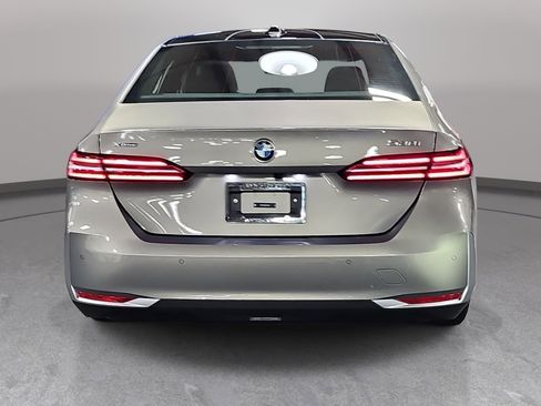 New 2027 BMW 530i xDrive AWD/4WD image 6