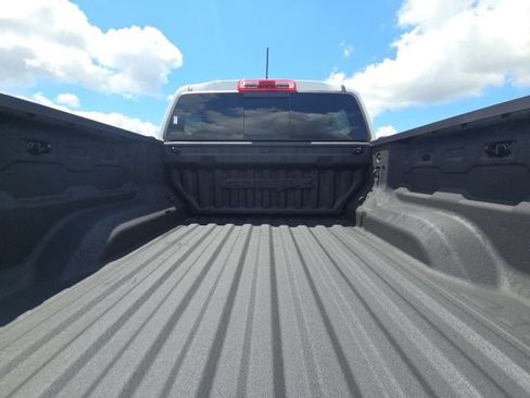 Used 2024 GMC Canyon AT4X image 12