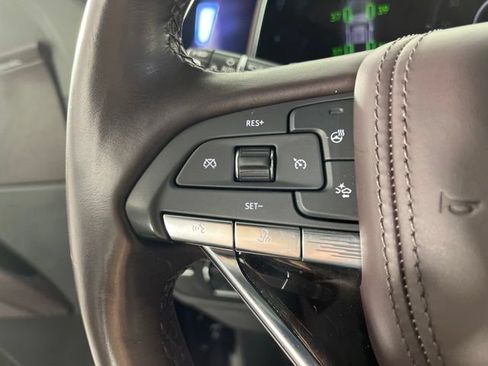Used 2022 Cadillac Escalade Sport Platinum w/ LPO, ONYX Package AWD/4WD image 24