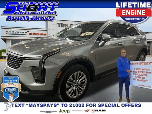 Used 2024 Cadillac XT4 Premium Luxury image 1