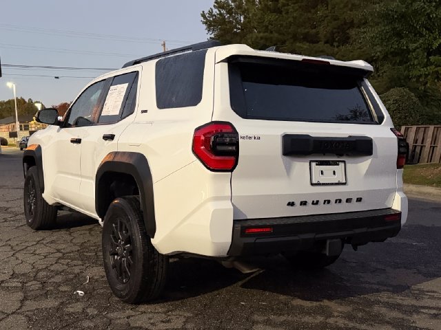 Used 2026 Toyota 4Runner SR5 AWD/4WD image 3