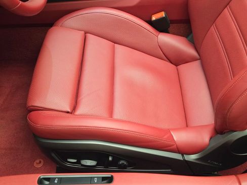 Used 2023 Porsche 911 Turbo S image 33