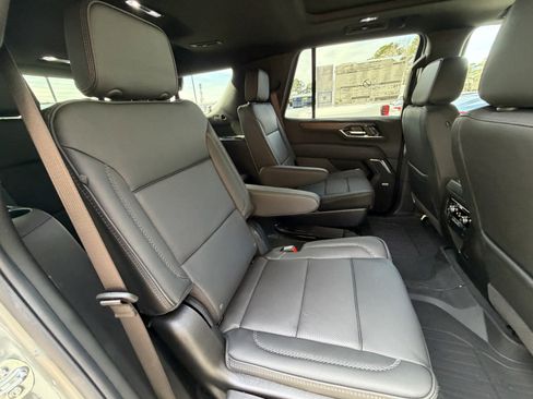 New 2026 GMC Yukon Denali w/ Sun & Power Step Package image 20