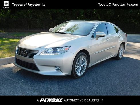 Used 2014 Lexus ES 350 w/ Luxury Package FWD image 1