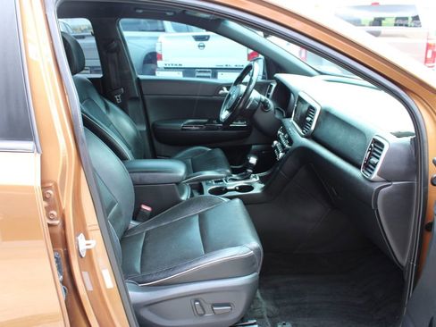 Used 2020 Kia Sportage SX FWD image 35