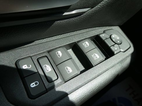 New 2026 RAM 1500 Express AWD/4WD image 17