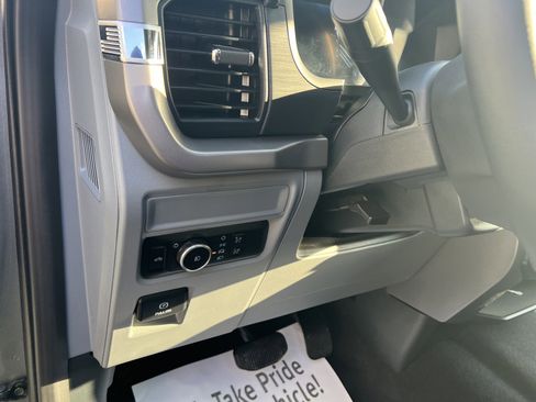 Used 2024 Ford F150 XLT image 14