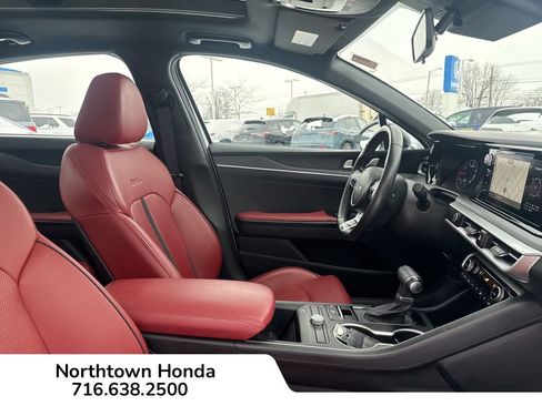 Used 2023 Kia K5 GT-Line image 17