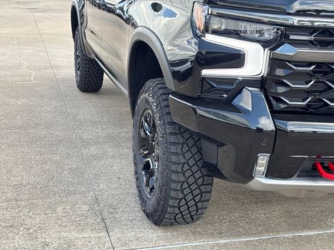 New 2026 Chevrolet Silverado 1500 ZR2 AWD/4WD image 5
