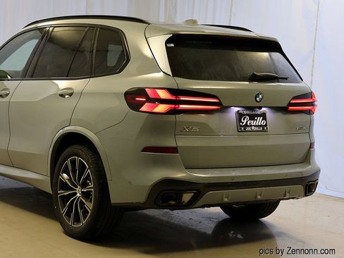 New 2026 BMW X5 xDrive40i w/ M Sport Package image 8