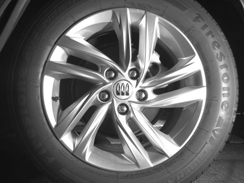 Used 2025 Buick Envista Sport Touring FWD image 14
