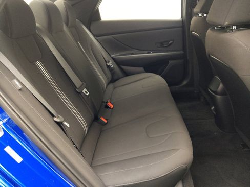 Used 2025 Hyundai Elantra Sport w/ Cargo Package image 19