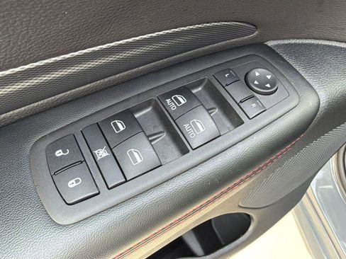 Used 2025 Dodge Durango GT AWD/4WD image 22