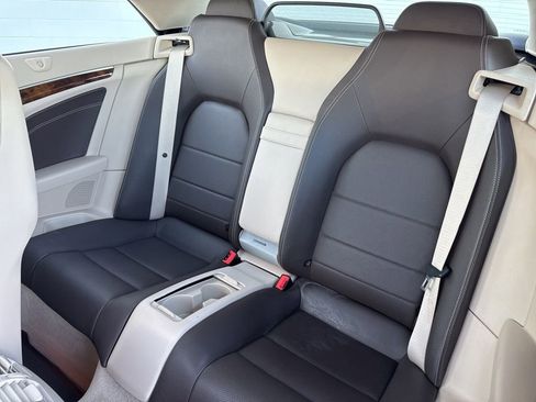 Used 2017 Mercedes-Benz E 400 Cabriolet image 16