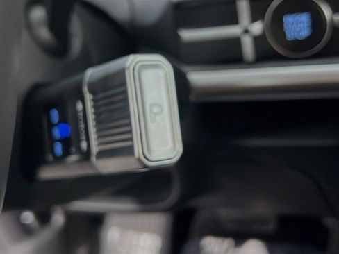 Certified 2026 Hyundai Santa Fe SE image 16