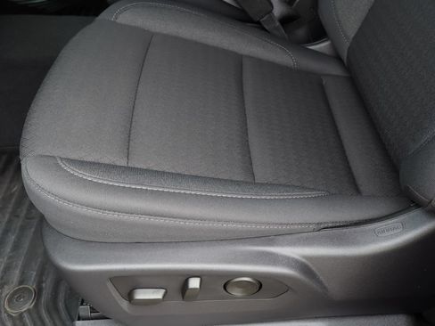 Certified 2026 Chevrolet Silverado 1500 Custom AWD/4WD image 21