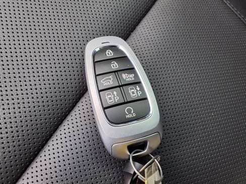 Used 2024 Hyundai Tucson Limited FWD image 27