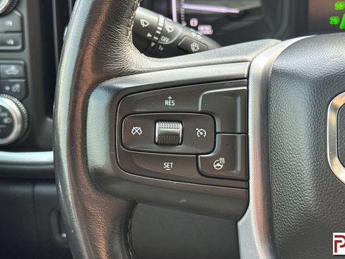 Used 2021 GMC Sierra 2500 SLT w/ SLT Preferred Package AWD/4WD image 28