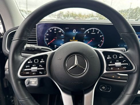 Used 2020 Mercedes-Benz GLS 450 4MATIC image 24