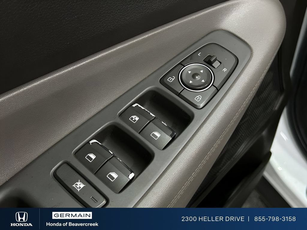 Used 2020 Hyundai Santa Fe SE FWD image 13