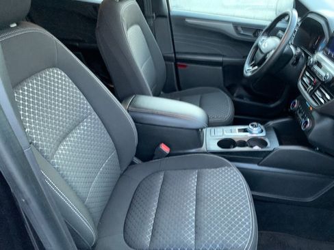 Used 2023 Ford Escape Active AWD/4WD image 10