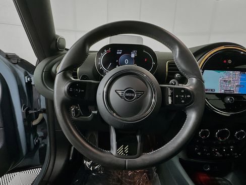 Used 2024 MINI Cooper Clubman S w/ MINI Untold Edition image 15