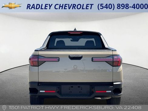Used 2023 Hyundai Santa Cruz SEL w/ Cargo Package AWD/4WD image 18