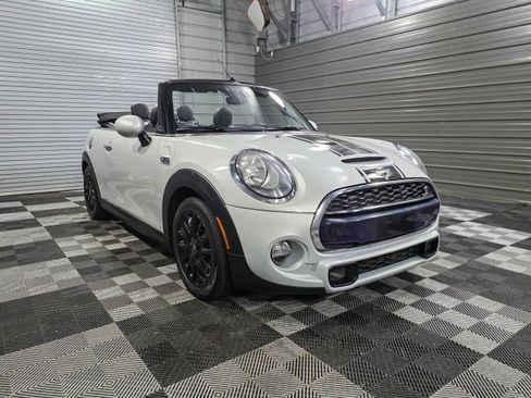 Used 2018 MINI Cooper S FWD image 5