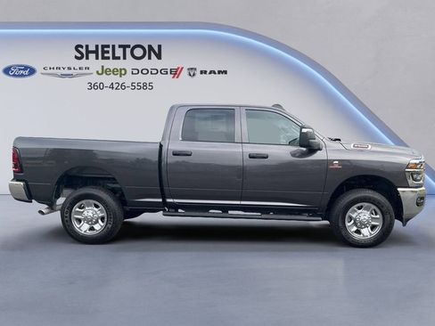New 2025 RAM 2500 Tradesman AWD/4WD image 4