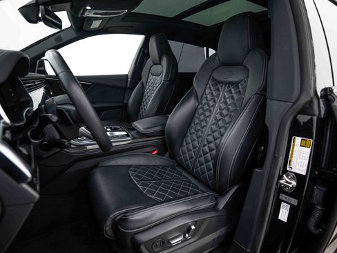 Used 2023 Audi SQ8 Prestige AWD/4WD image 13