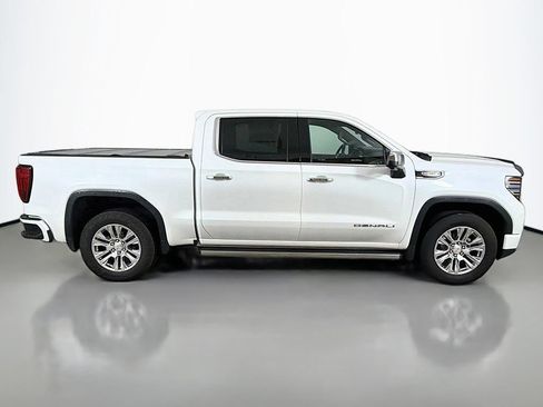 Used 2023 GMC Sierra 1500 Denali AWD/4WD image 18