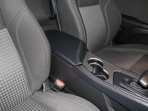 Used 2023 Dodge Challenger SXT RWD image 70