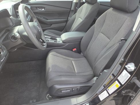 Used 2023 Honda Accord EX image 24