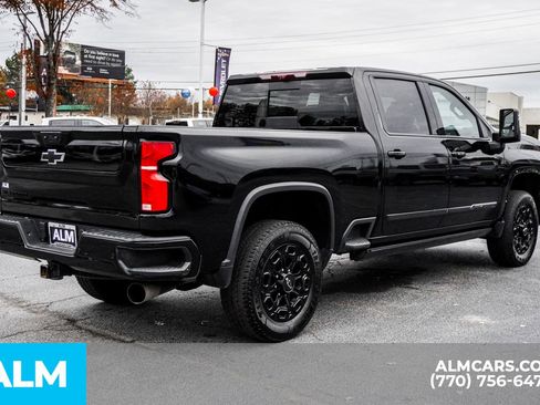 Used 2024 Chevrolet Silverado 3500 High Country image 7