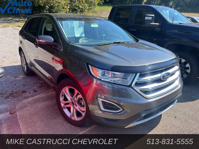 Used 2018 Ford Edge Titanium w/ Technology Package FWD image 3