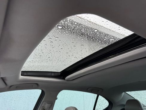 Used 2015 Acura TLX w/ Technology Package image 14